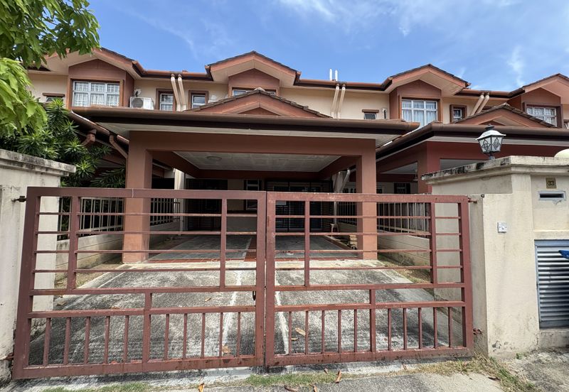 Canal Gardens, Kota Kemuning