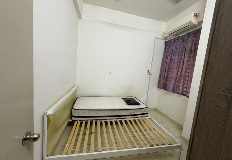 Canal Gardens, Kota Kemuning