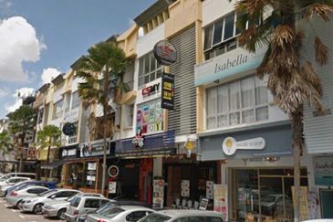 3 Storey Corner @ Sutera Square Taman Sutera Utama