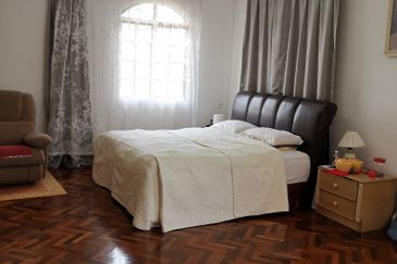 [Large Land] 2sty Bungalow 15000sf Kota Damansara Petaling Jaya