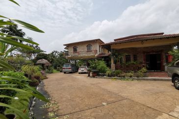 [Large Land] 2sty Bungalow 15000sf Kota Damansara Petaling Jaya