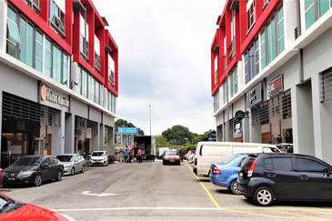 JALAN CEMERLANG 4( BANTING BUSINESS CENTRE