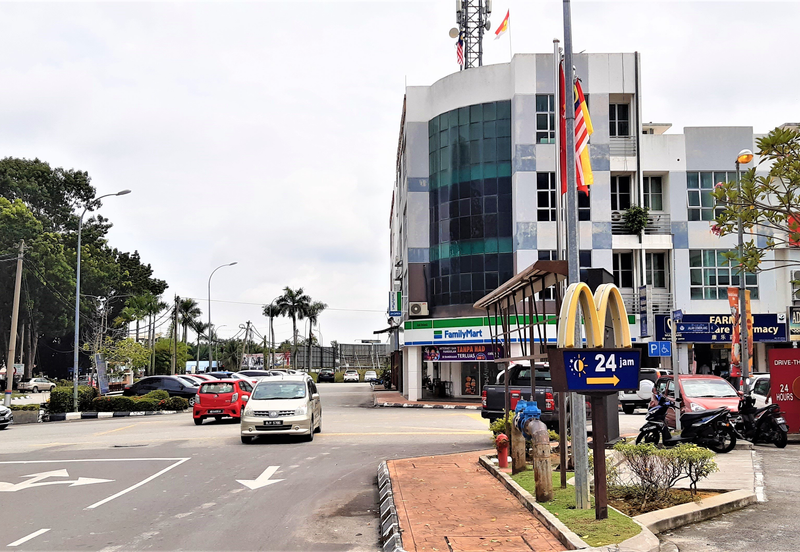 JALAN CEMERLANG 4( BANTING BUSINESS CENTRE