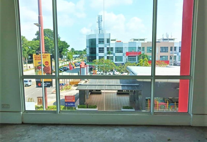 JALAN CEMERLANG 4( BANTING BUSINESS CENTRE