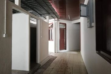 Jln Damai-15000sf land (Office/School) Refurbished