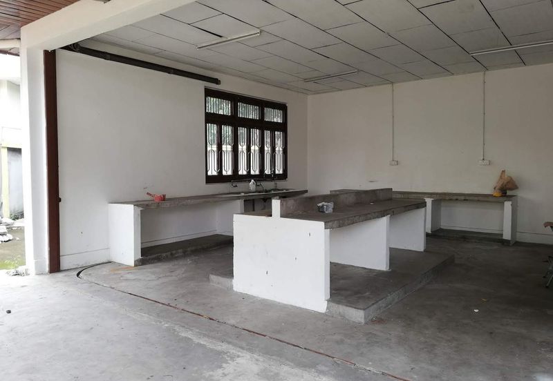 Jln Damai-15000sf land (Office/School) Refurbished