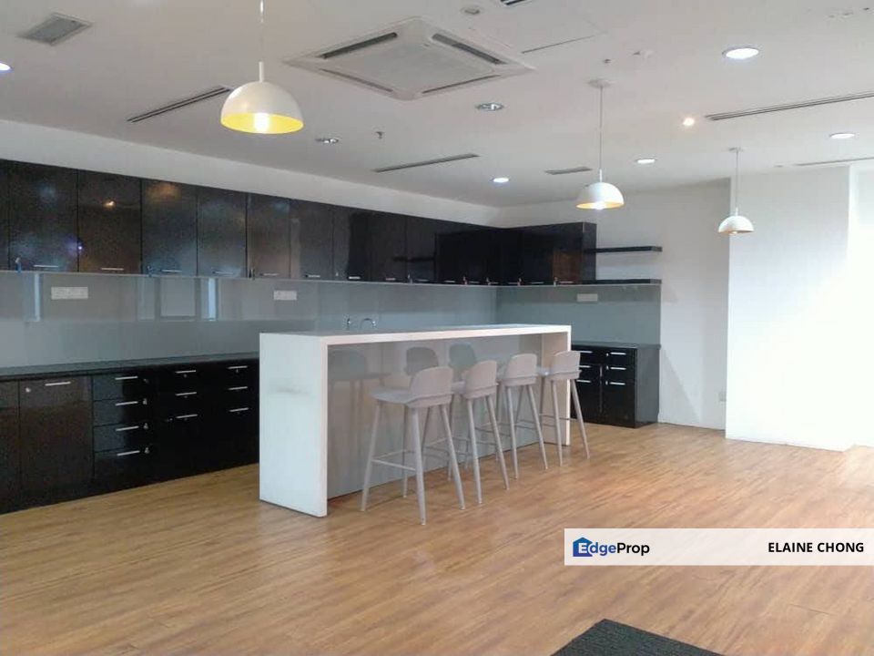 [LRT] UOA 2 - Furnished, walk to Pavilion, KLCC , Kuala Lumpur, Bukit Bintang