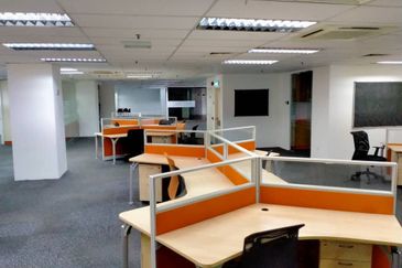 [LRT] UOA 2 - Furnished, walk to Pavilion, KLCC 