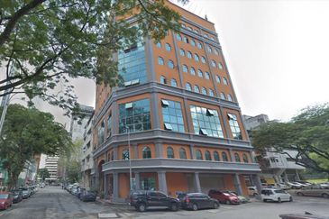 Enbloc building - 9 storeys (40000sf) 