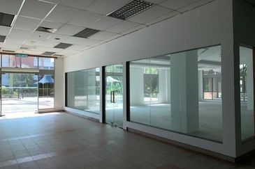 Cyberjaya - Enbloc building (163Ksf, 320 carpark)