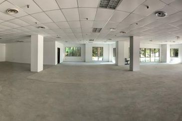 Cyberjaya - Enbloc building (163Ksf, 320 carpark)