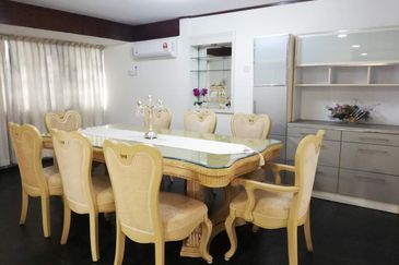 DH - large garden, nice view (home/office)