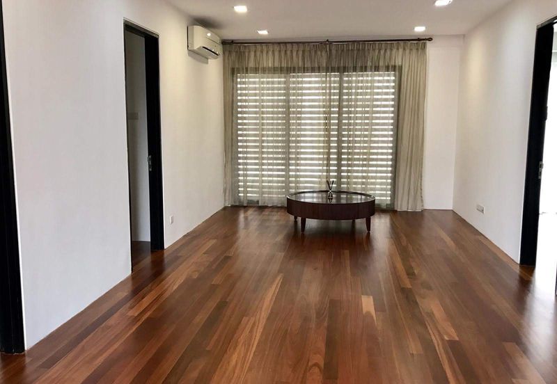 Gated, pool, new kitchen