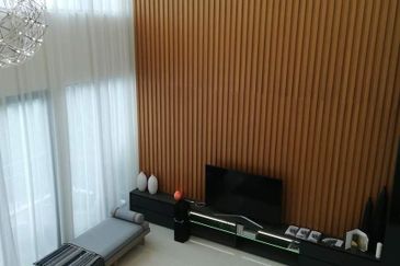 NEW -PJ, Gated, lift, pool (Foreigners can buy)