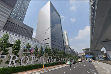 [MRT, Mall] Tropicana Gardens Office Tower