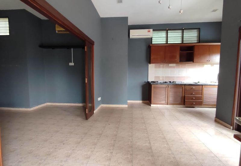 Bangsar - greenery (very private)