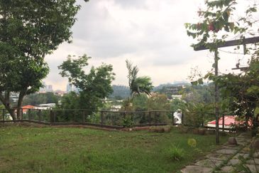 Taman Duta (18000sf)-guarded,hi ground, nice view