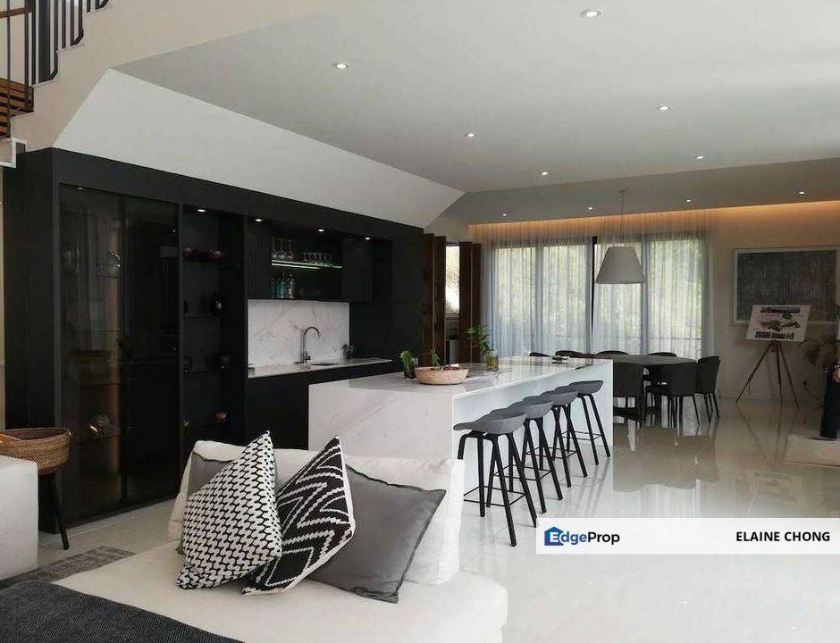 NEW-PJ, Gated, lift, pool (Foreigners can buy) , Kuala Lumpur, KL City