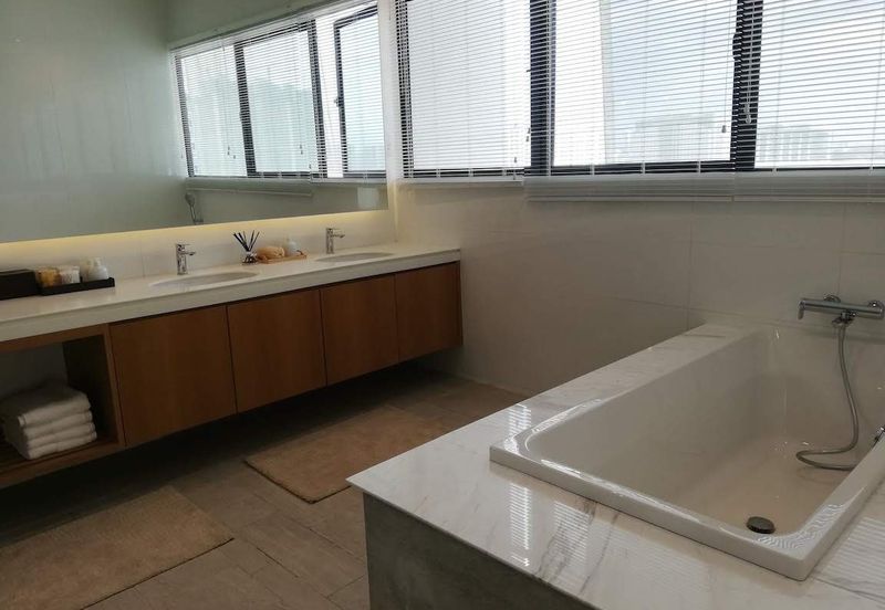 NEW-PJ, Gated, lift, pool (Foreigners can buy) 