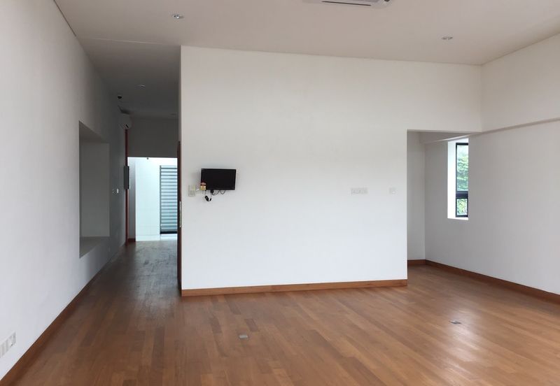 Bangsar - pool, lift (quiet) 