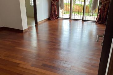 Ukay Heights (park 10-15 cars)