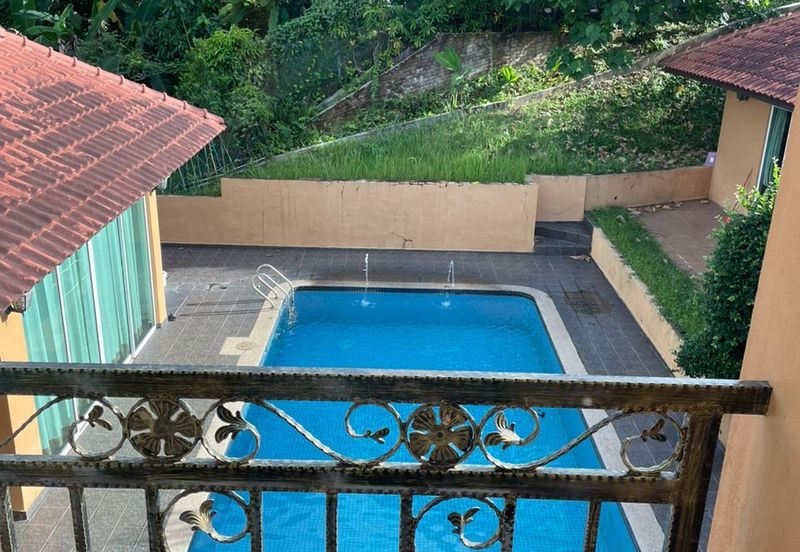 Ukay Heights (park 10-15 cars)