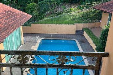 Ukay Heights (park 10-15 cars)