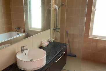 Ukay Heights (park 10-15 cars)