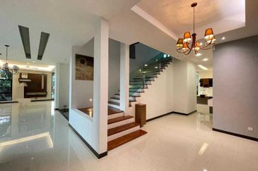 PJ - Modern (Home/Office)