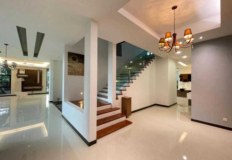 PJ - Modern (Home/Office)