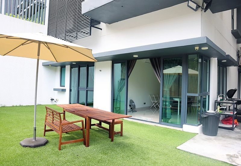 Gated, with lift, low density (free MF) 