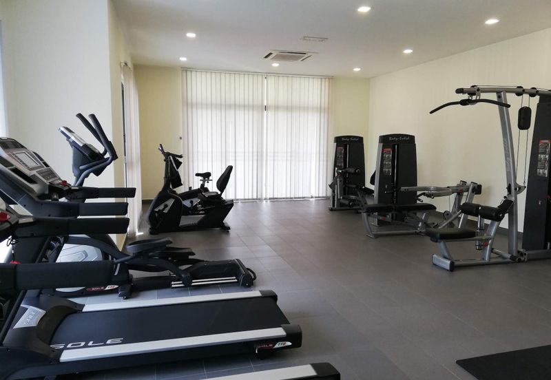 Gated, with lift, low density (free MF) 