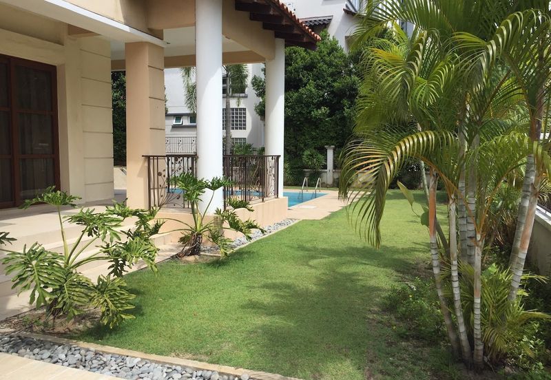 Kiara Peak (Puncak Kiara)