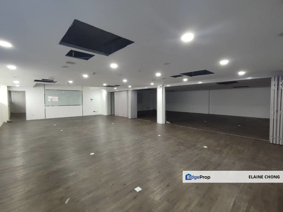 Office cum warehouse with loading bay (18 carpark)  , Selangor, Petaling Jaya