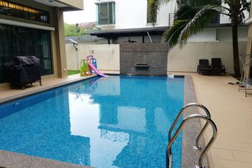 Gated - Furnished, Greenery