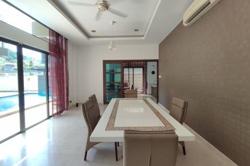 Gated - Furnished, Greenery