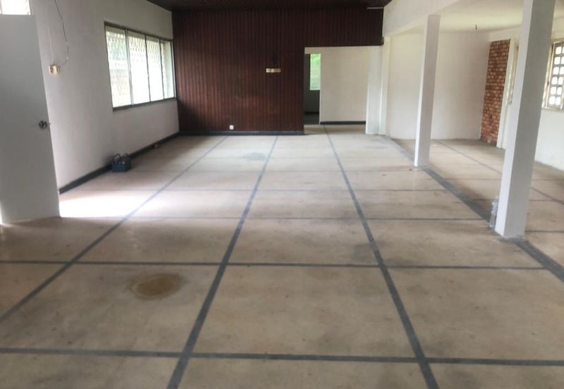 Gurney (Office use) - single storey