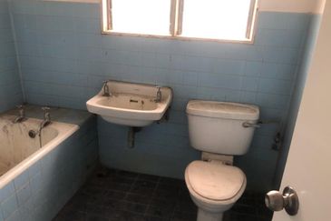 Gurney (Office use) - single storey