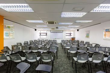 [LRT] Enbloc (12 carpark) - College/Hotel/Church