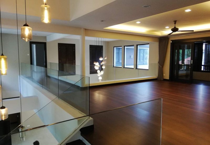 Twin Bungalow (Park 10-15 cars, Guardhouse)  