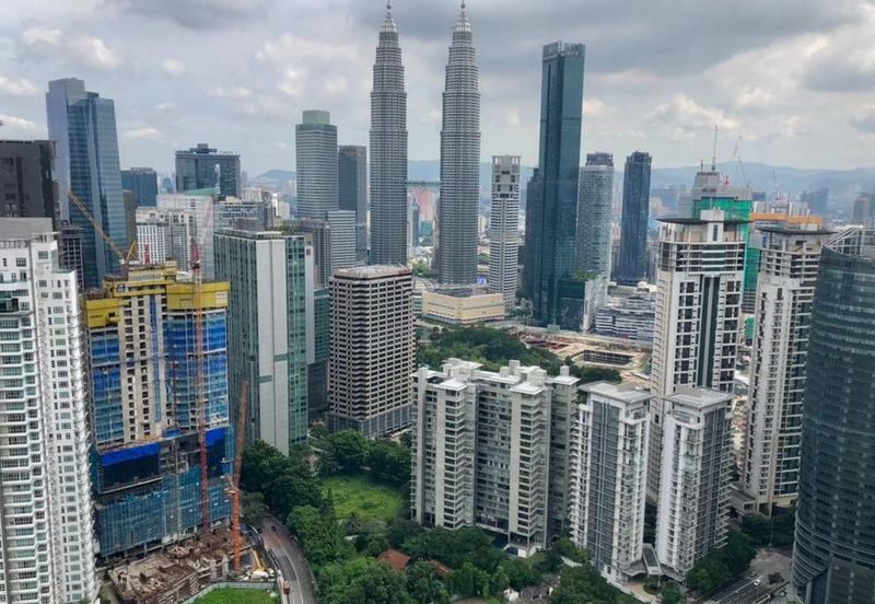 Plaza Conlay, Jalan Conlay