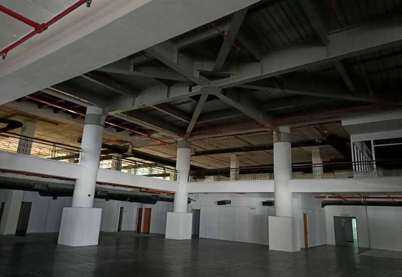 Mayang Plaza (walk to LRT) - 2 floors with basement