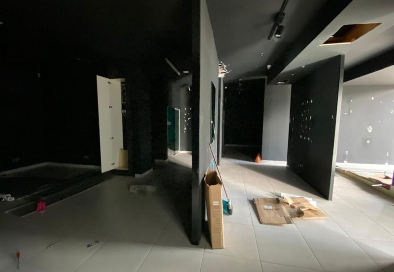 [Near Federal Highway] Busy road  (10000sf land)