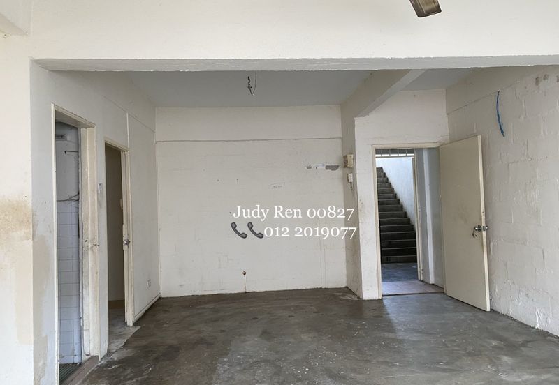 Subang Perdana Goodyear Court 10