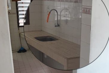 Subang Perdana Goodyear Court 9