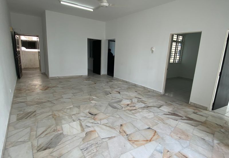 Pangsapuri Lagoon Perdana