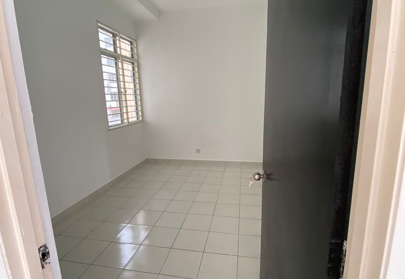 Pangsapuri Lagoon Perdana