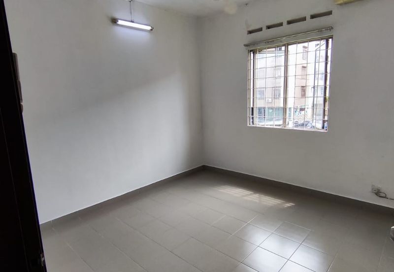 Subang Perdana Goodyear Court 6