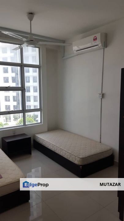 FREEHOLD APARTMENT, The Arc @ Cyberjaya - Pool view & Fully Furnished For Sale, Selangor, Cyberjaya
