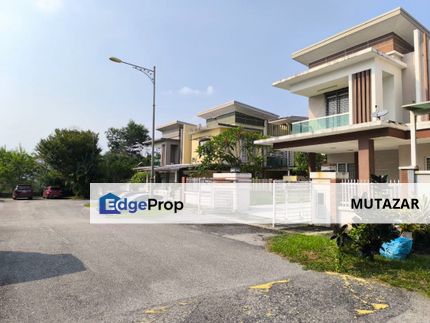 FREEHOLD, Double Storey Semi-D @ Impian Makmur, Saujana Impian, Kajang - With Extra Land FOR RENT, Selangor, Kajang